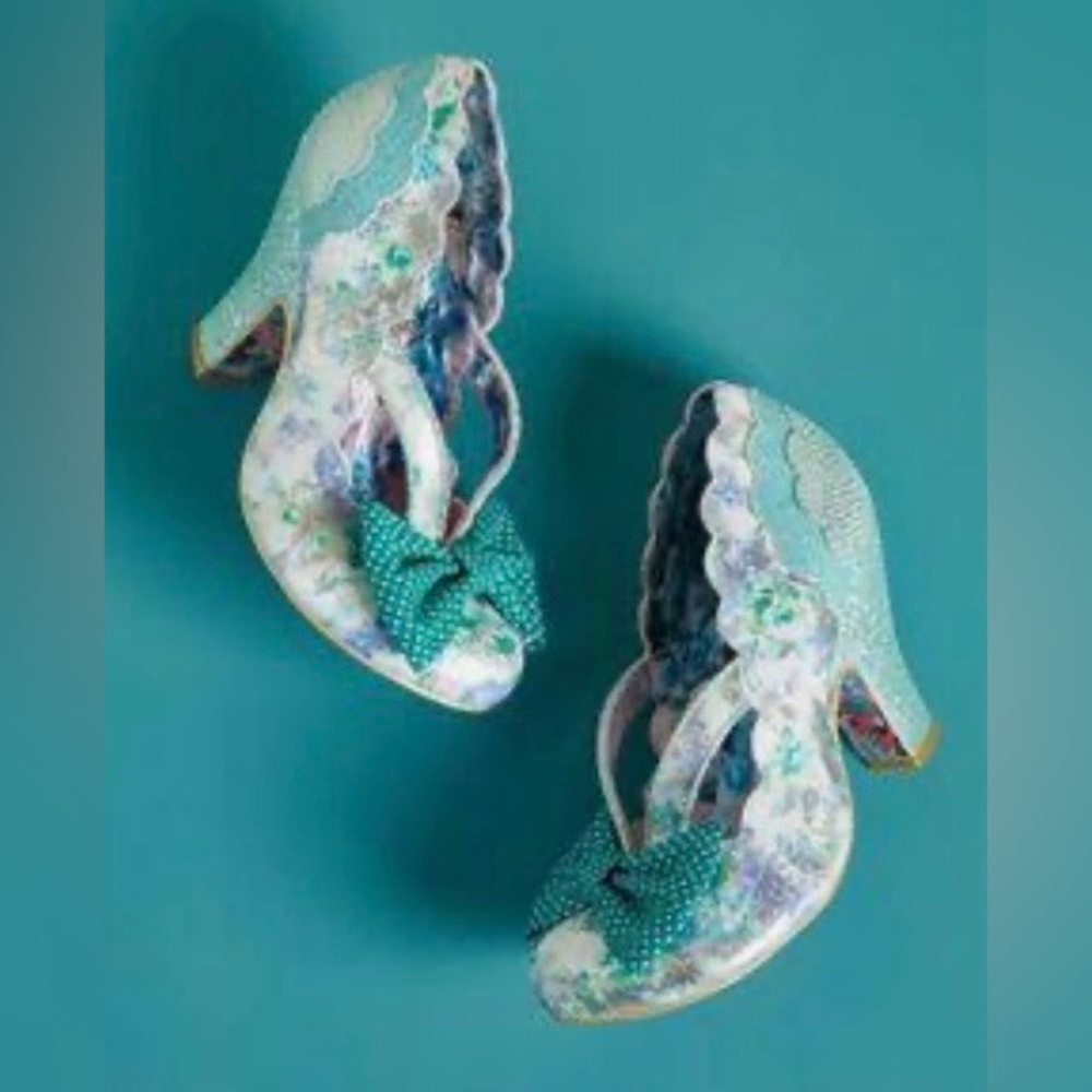 Irregular Choice Curtain Call Statement Heel Retired Rare HTF Mint/teal size 10